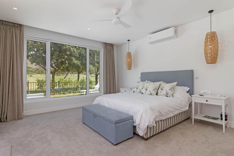 To Let 5 Bedroom Property for Rent in Steenberg Estate Western Cape